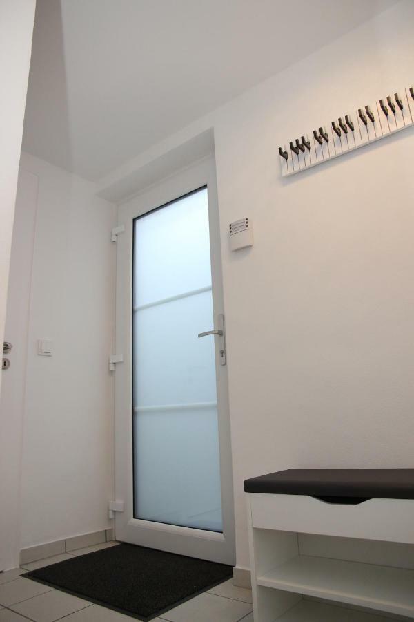 Neue Und Moderne Ferienwohnung Mülheim an der Ruhr Buitenkant foto